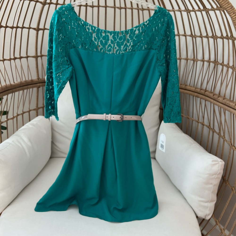 Beautiful Emerald green Jessica Simpson dress. NWT
